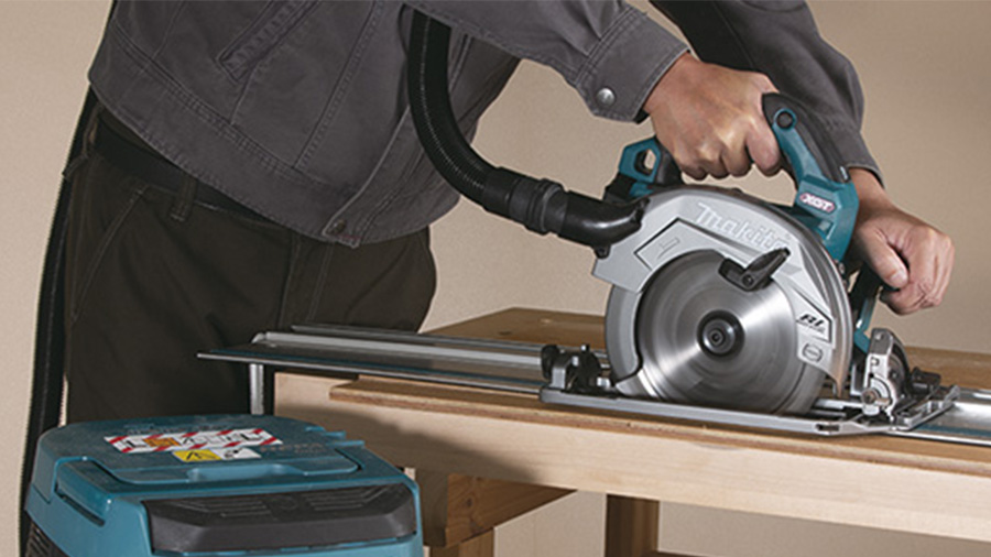 La scie circulaire HS004GM202 Makita