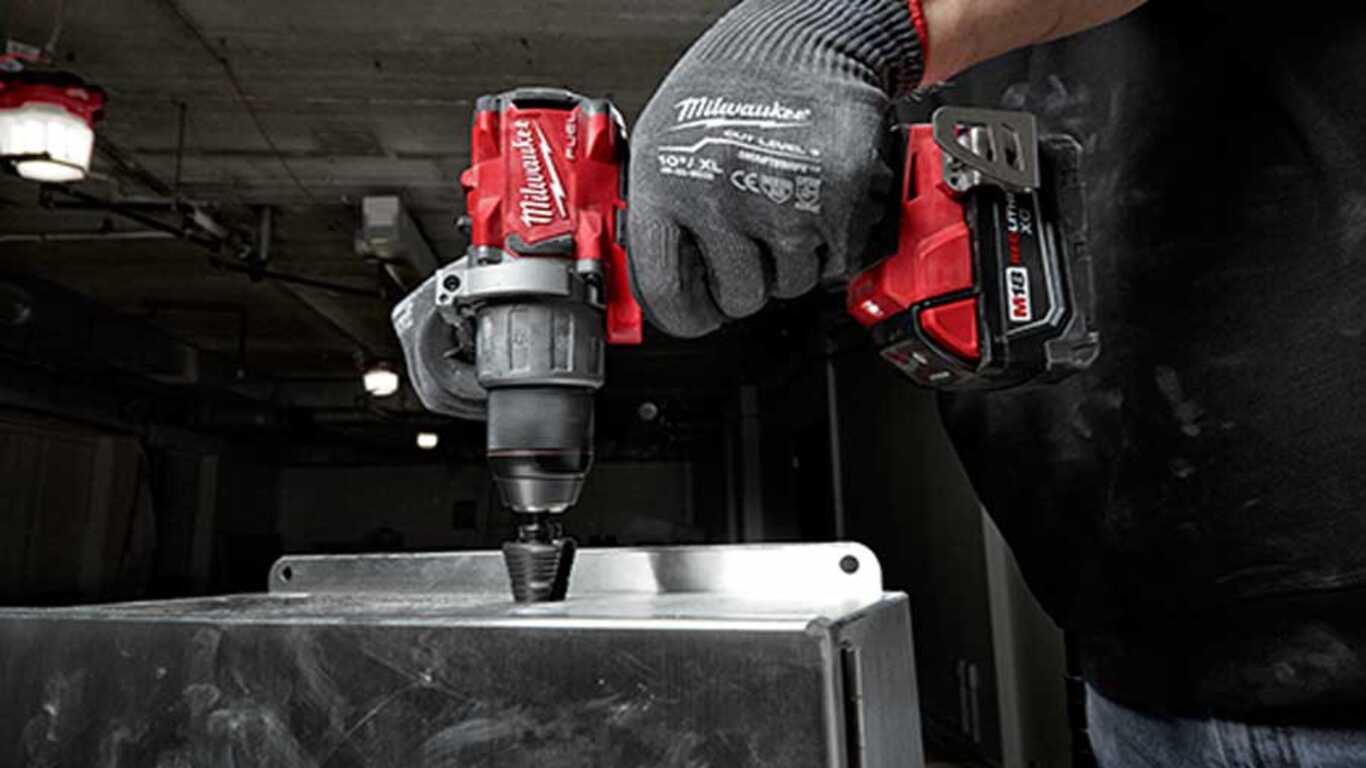 Perceuse à percussion sans fil Milwaukee M18FPD/0 